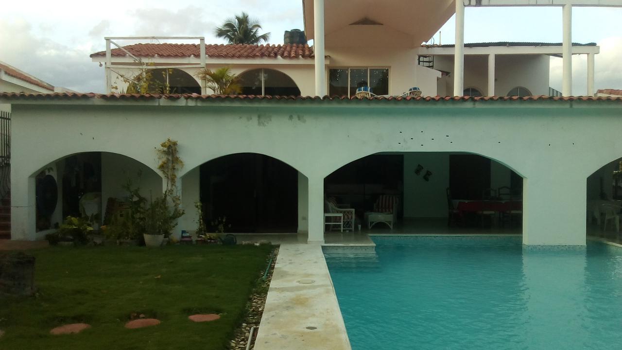 Casa Madrigal Hotel Santo Domingo Exterior foto